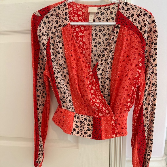 H&M Wrapped Blouse - Picture 3 of 3